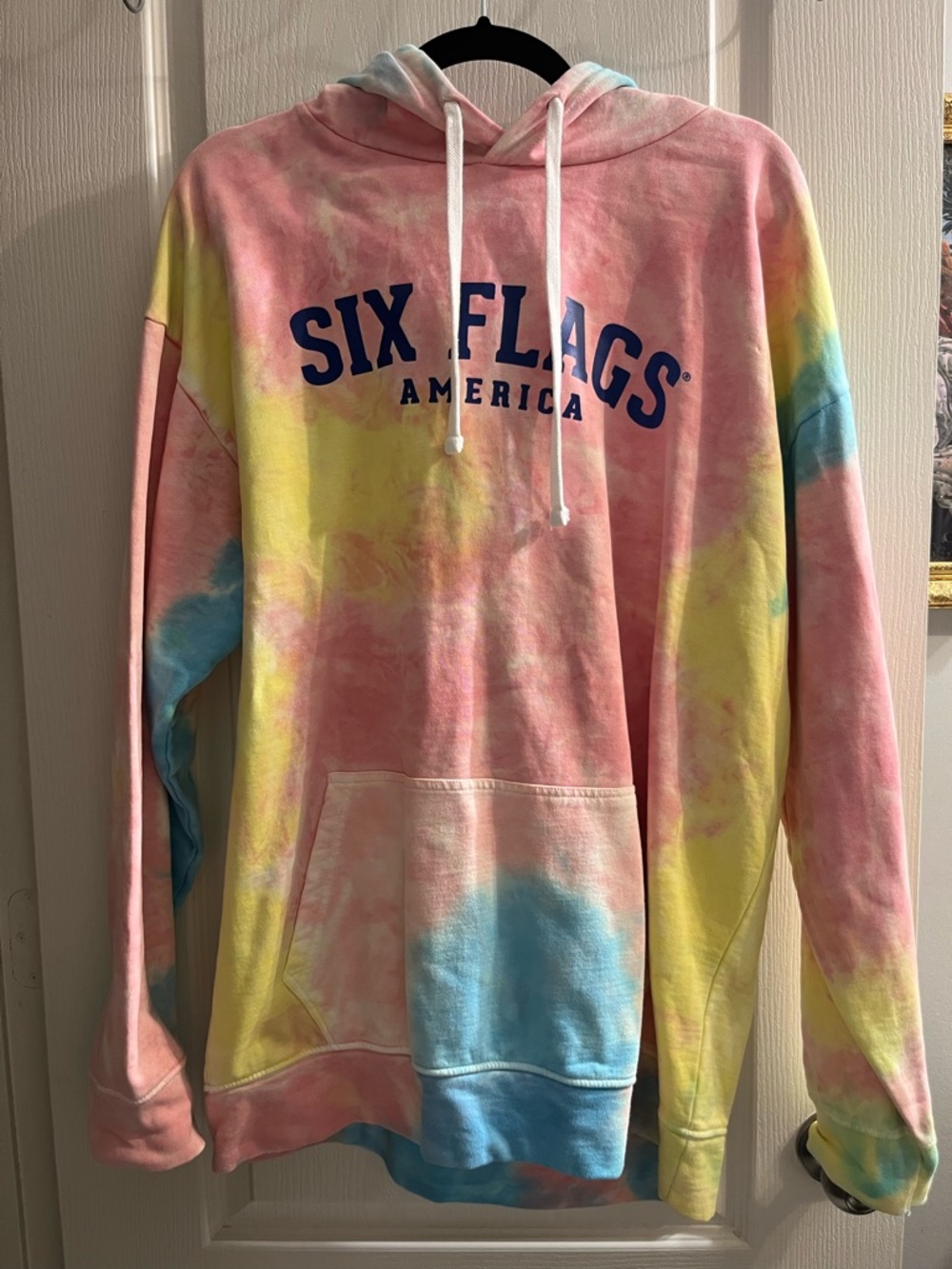 Six Flags Tie-Dye Pullover Hoodie - Pink Yellow & Blue UNISEX ADULT Size XXL NWT